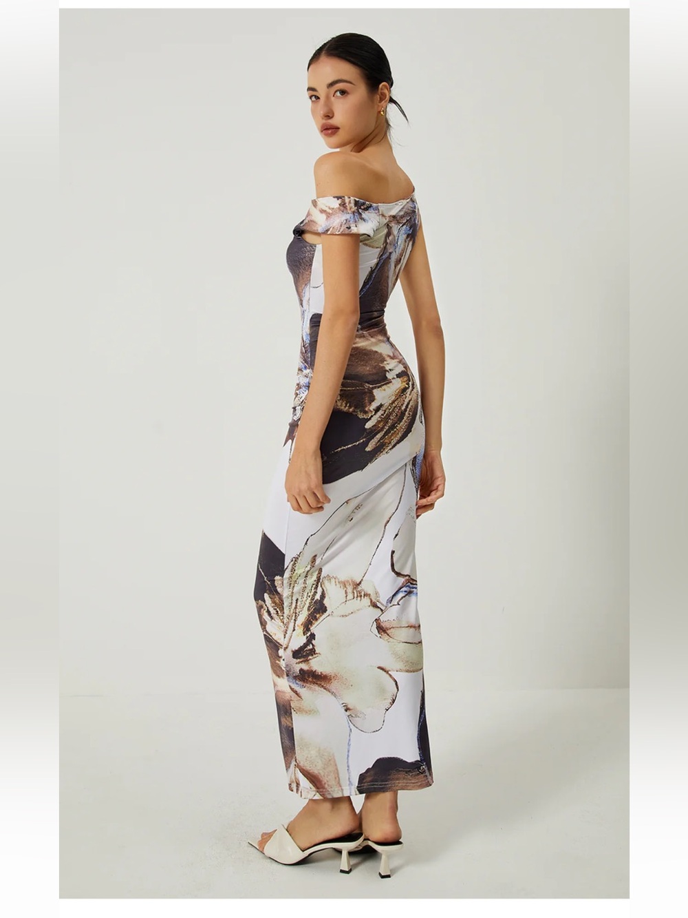 NWT Commense Asymmetrical Printed Off-Shoulder Slim Long Dress- size M - Picture 3 of 6